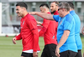Piksi: "Radonjić uništava sebe, reprezentaciju i Zvezdu, da li je Lazović potreban Srbiji?"